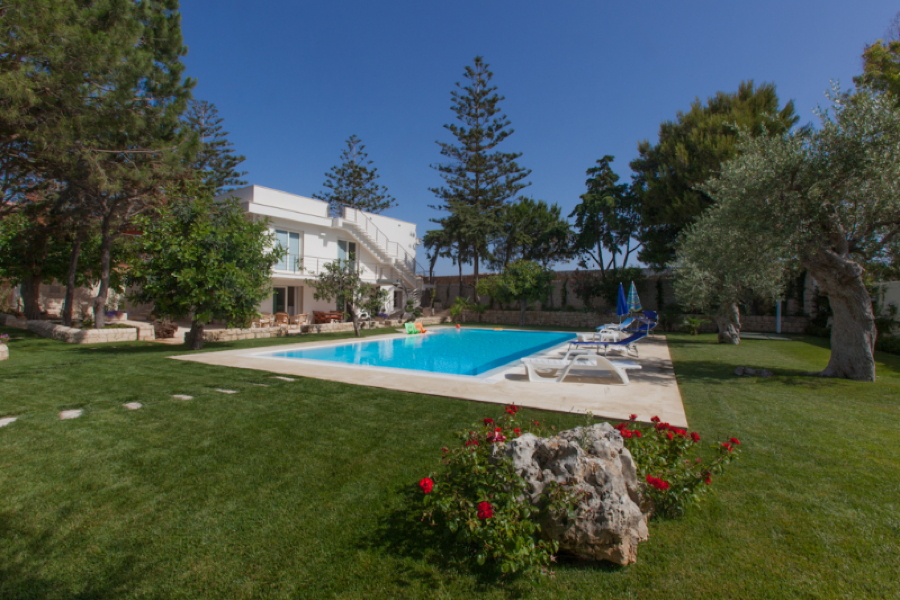 Villa Donnalucata Scent of Sicily