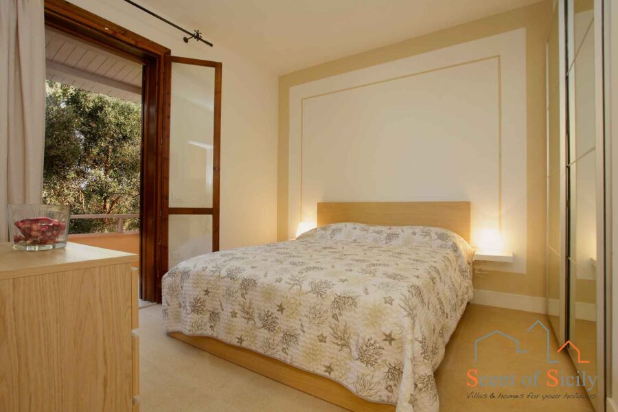 Double bedroom in  Villa dei Coralli, Marsala Western Sicily