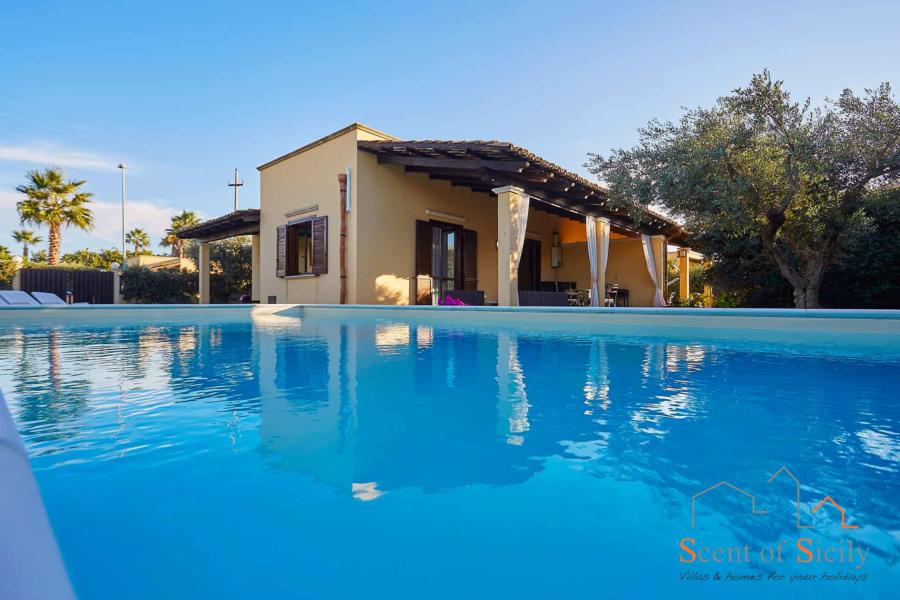 Marsala-Villa-Simo-ScentOfSicily