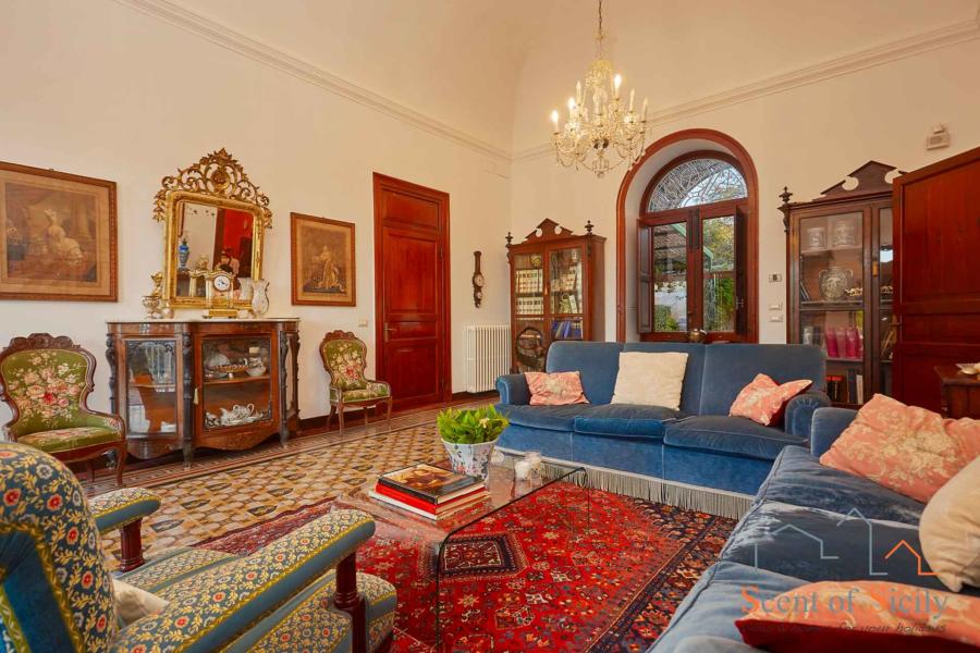 Villa Maria, the living room
