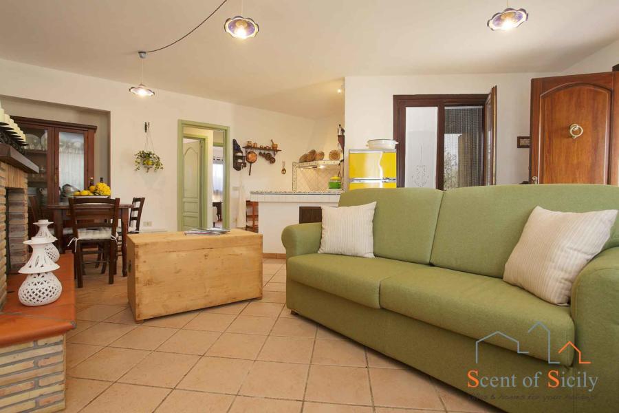 Lliving room in Villa Gio, Marsala, Western Sicily - mainhouse