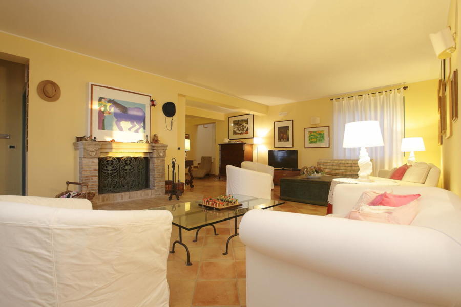 The living room in Villa Sunrise, Capo d'Orlando, Notnern Sicily