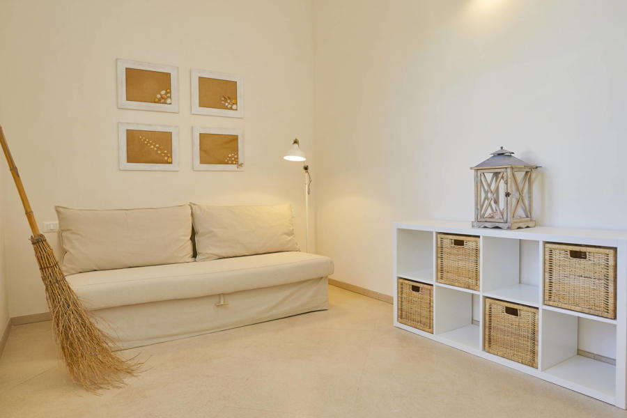 Room with double sofa bed in Villa del Tufo Marsala Scent of Sicily