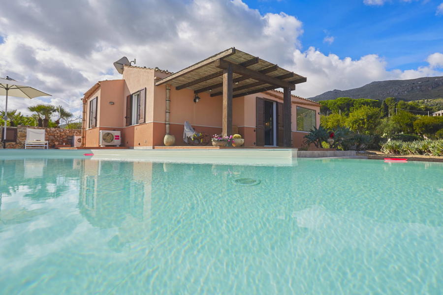 Pool in Villa Faraglioni, Scopello, Sicily