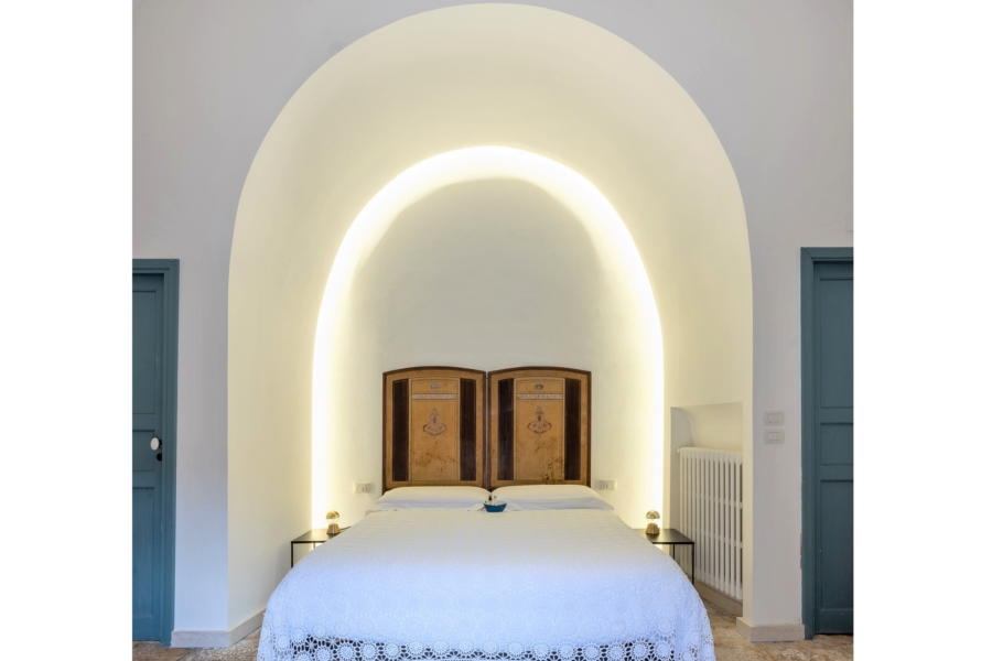 Elegant and bright double bedroom in Sicilian Heritage Ragusa Scent of Sicily