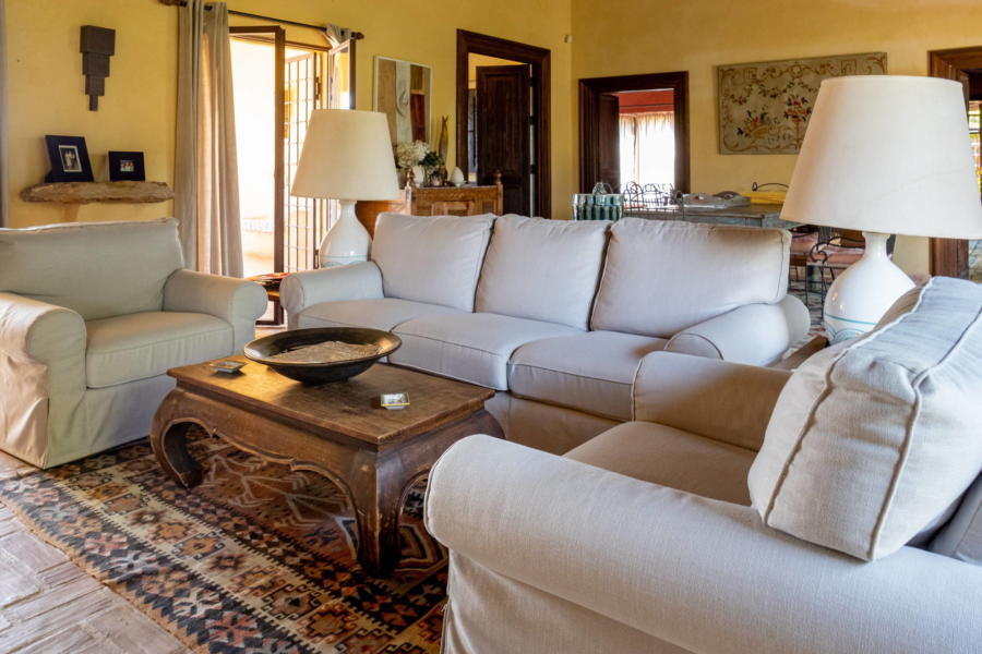 Comfortable sofa for sweetest dreams in Villa Bouganville Castelvetrano Scent of Sicly