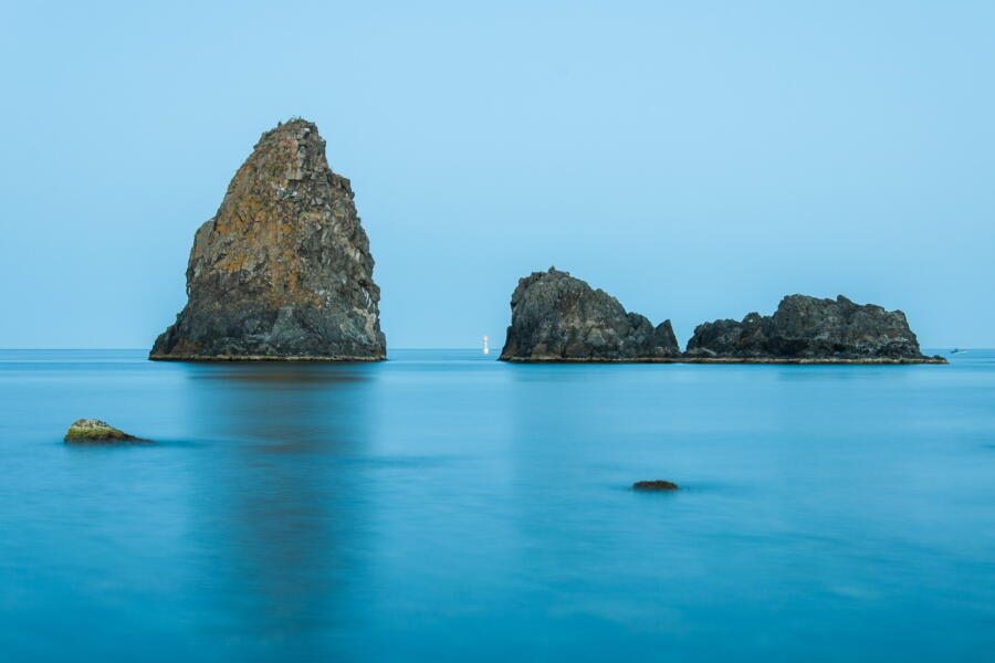 Sicily-Faraglioni-Acitrezza