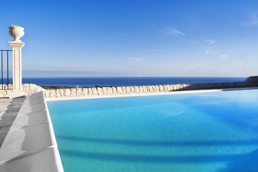 Ragusa_VillaPietraBianca_pool_view_ScentOfSicily