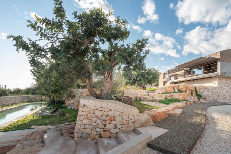 Welcome in baroque Sicily in Villa Design 