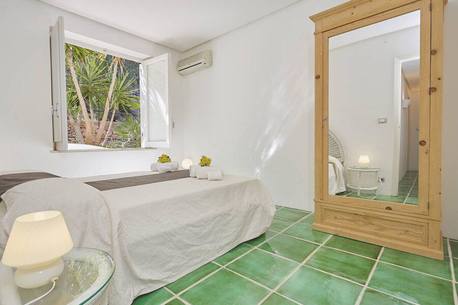 VillaEmerald_Bagheria_Sicily_GroundFloorBedroomWindow