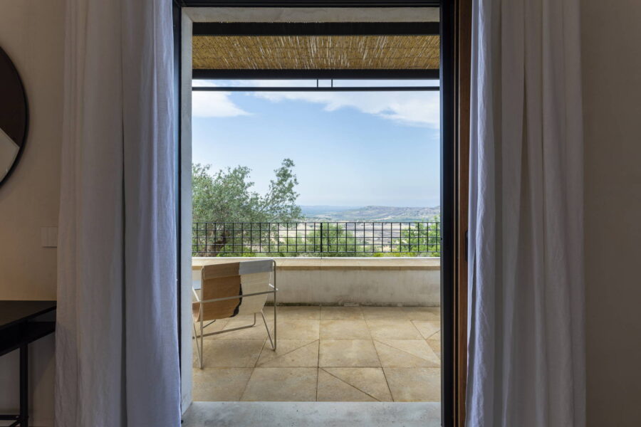 NotoHillVilla_Noto_TerraceHillView_ScenTravel_Sicily