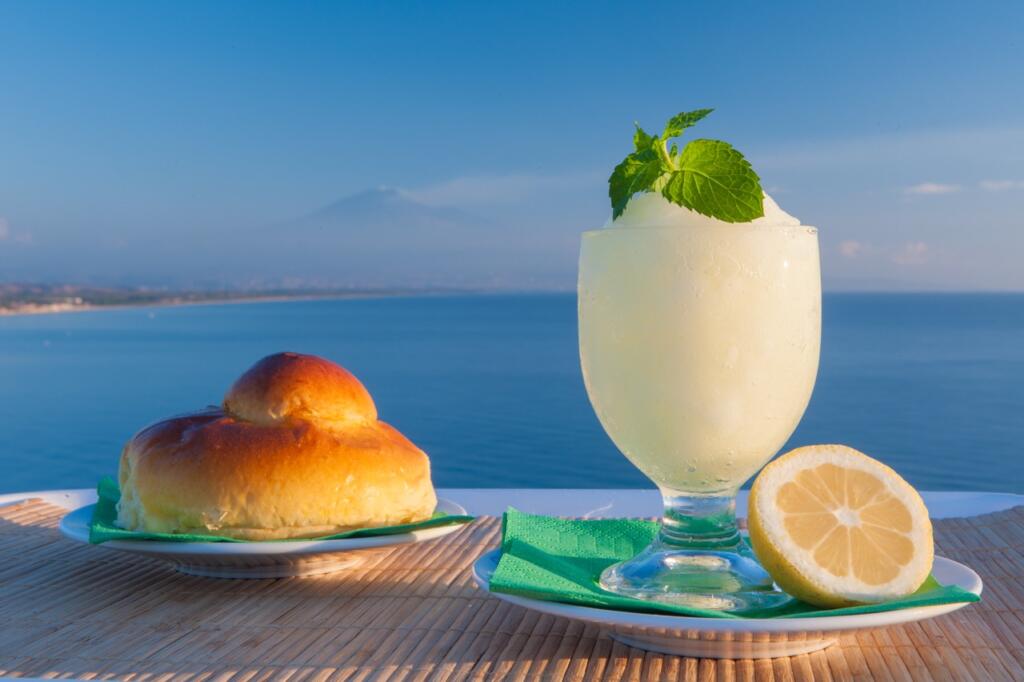 Sicilian_granita_brioche_azure_sea