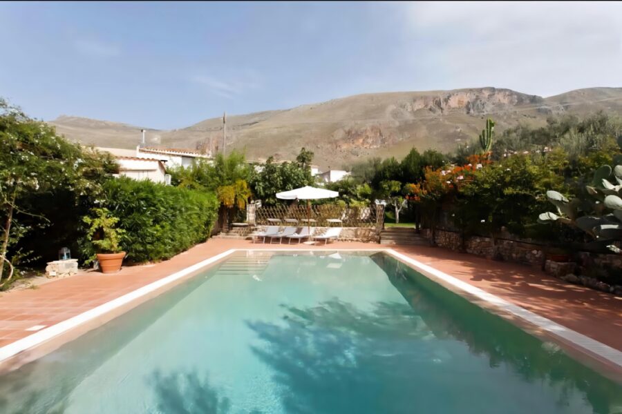 Inviting Sicilian Villa with Pool and Nature Views