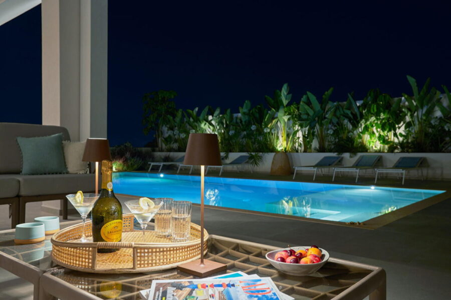 Sea Essence night poolside lounge with illuminated swimming pool in Pozzallo – Sicily Luxury Villas with pool