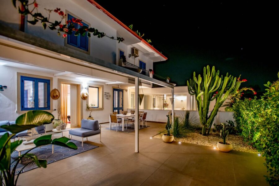 Villa-Blue-Marina-Marina-di-Ragusa-EveningRelaxTime-ScentOfSicily